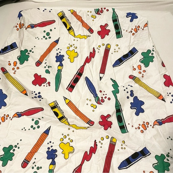 Vintage Multi Coloured Crayon and Pencil Patterned Twin Fitted Sheet - Picture 4 of 16